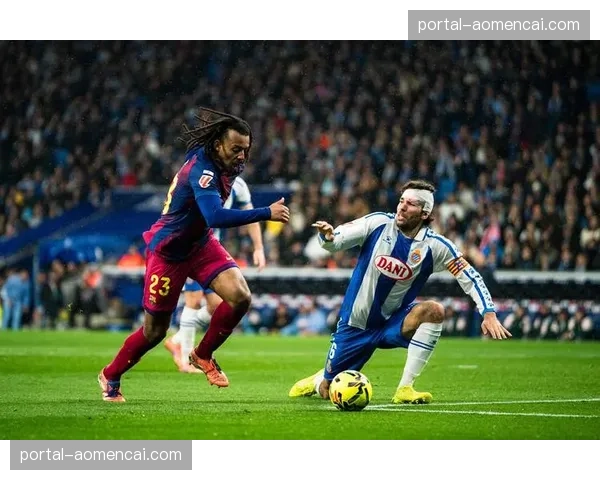 西班牙警方宣布破获一起涉及西甲球员的非法赌博案，一人被拘